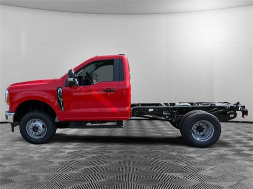 2025 Ford F-350 XL