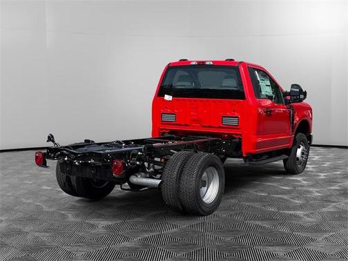 2025 Ford F-350 XL
