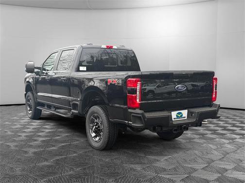 2025 Ford F-350 XL