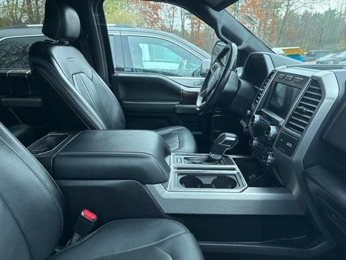 2017 Ford F-150 Platinum