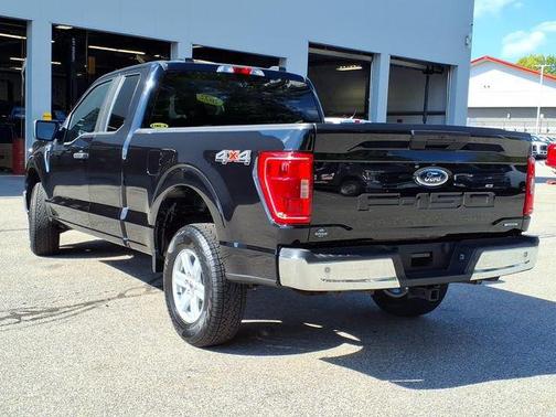 Agate Black Metallic 2022 Ford F-150 XLT