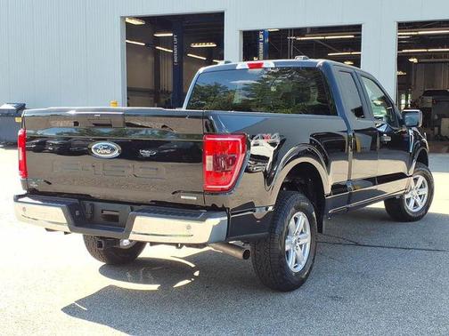Agate Black Metallic 2022 Ford F-150 XLT