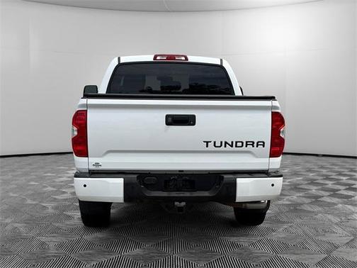 2016 Toyota Tundra SR5