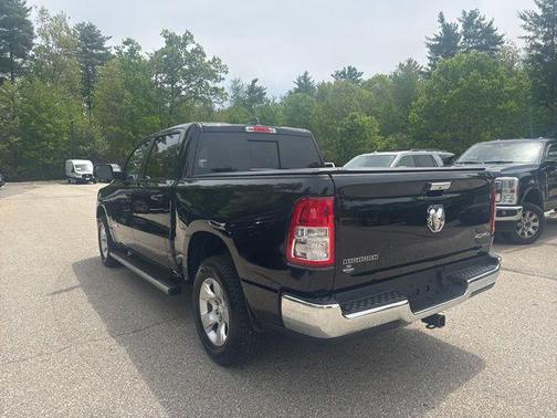 Diamond Black Crystal Pearlcoat 2019 RAM 1500 Big Horn