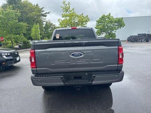 Carbonized Gray Metallic 2023 Ford F-150 XLT
