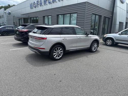 2022 Lincoln Corsair Standard