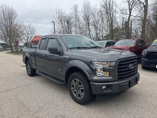 Magnetic 2017 Ford F-150 XLT