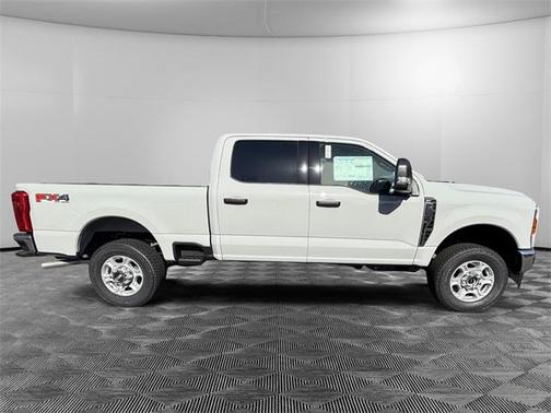 2025 Ford F-350 XLT