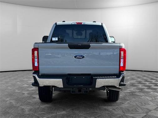 2025 Ford F-350 XLT