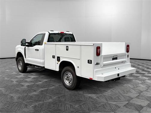 2025 Ford F-250 XL
