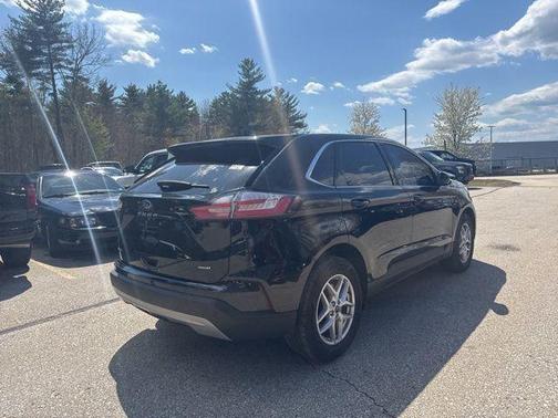 Agate Black Metallic 2023 Ford Edge SEL
