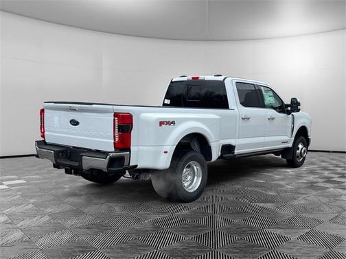 2025 Ford F-350 Lariat