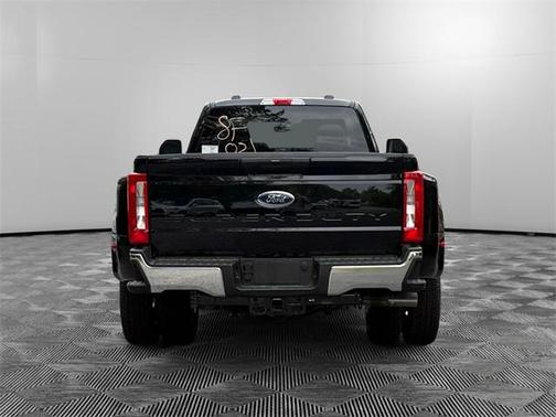 2025 Ford F-350 XLT