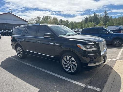 2023 Lincoln Navigator Reserve