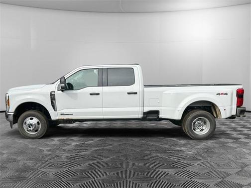 2026 Ford F-350 XLT