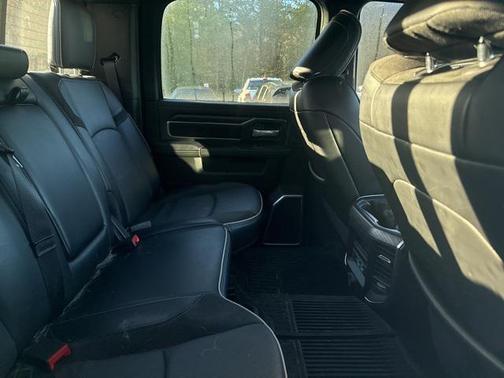 2024 RAM 2500 Laramie Crew Cab 4x4 6'4' Box