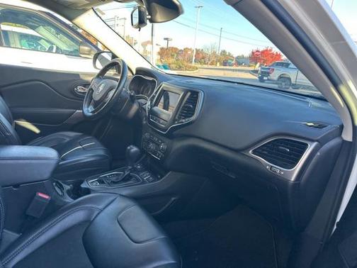 2021 Jeep Cherokee Latitude Plus