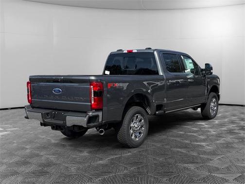 2025 Ford F-350 Lariat