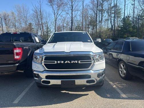 Bright White Clearcoat 2021 RAM 1500 Big Horn/Lone Star