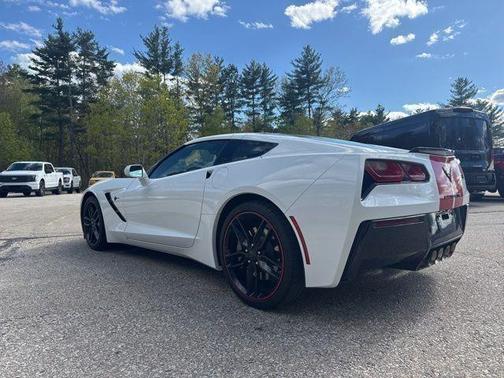 Arctic White 2019 Chevrolet Corvette Stingray