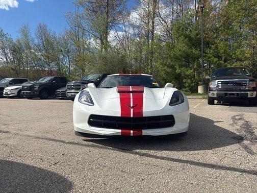 Arctic White 2019 Chevrolet Corvette Stingray