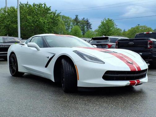 Arctic White 2019 Chevrolet Corvette Stingray