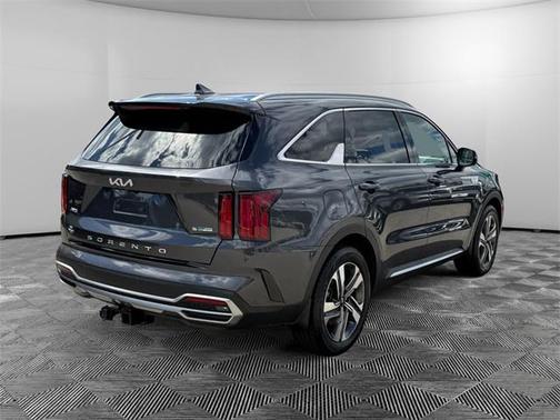 2022 Kia Sorento Plug-In Hybrid SX