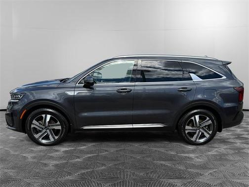 2022 Kia Sorento Plug-In Hybrid SX