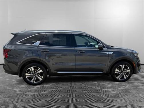 2022 Kia Sorento Plug-In Hybrid SX