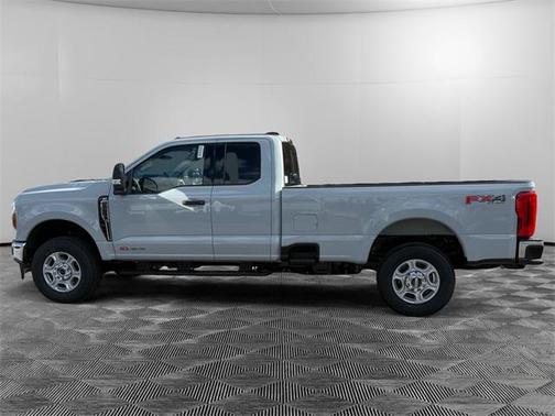 2025 Ford F-350 XLT