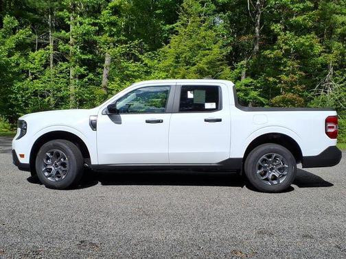 Oxford White 2026 Ford Maverick XLT