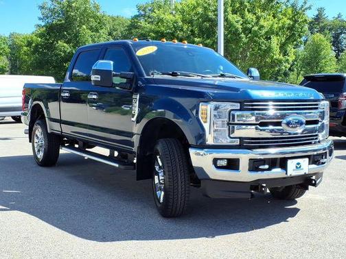Blue Jeans Metallic 2018 Ford F-350 Lariat