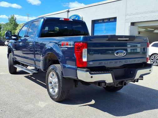 Blue Jeans Metallic 2018 Ford F-350 Lariat