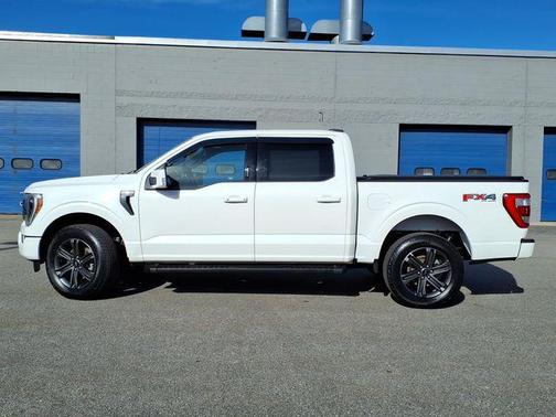 Star White Metallic Tri-Coat 2023 Ford F-150 Lariat
