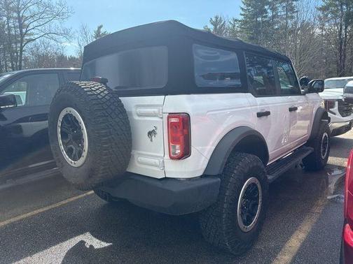 Oxford White 2022 Ford Bronco Base
