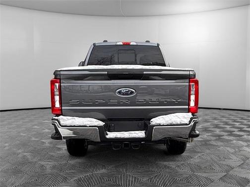 2025 Ford F-350 XLT