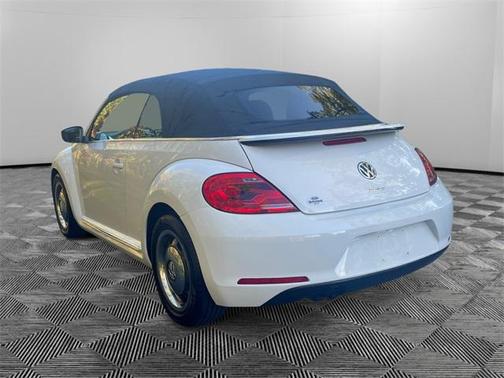 2016 Volkswagen Beetle 1.8T Denim