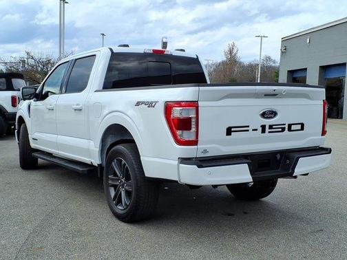 Oxford White 2023 Ford F-150 Lariat