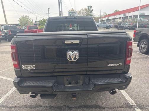 Diamond Black Crystal Pearlcoat 2021 RAM 1500 Longhorn