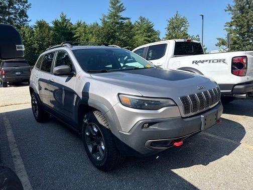 Billet Silver Metallic Clearcoat 2019 Jeep Cherokee Trailhawk