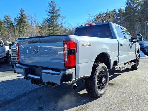 Glacier Gray Metallic Tri-Coat 2026 Ford F-350 Lariat