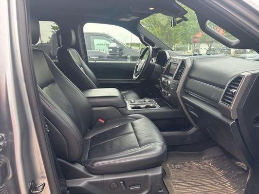 Iconic Silver Metallic 2020 Ford Expedition XLT
