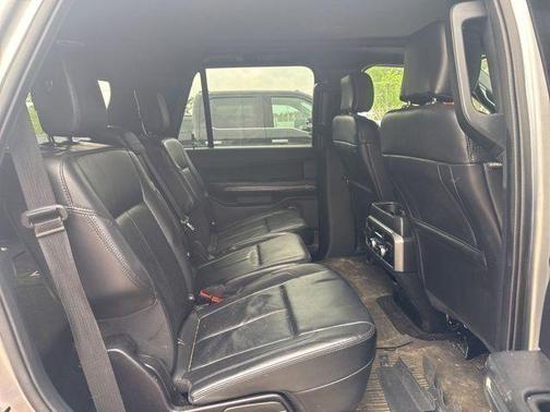 Iconic Silver Metallic 2020 Ford Expedition XLT