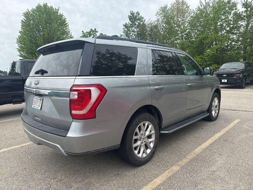 Iconic Silver Metallic 2020 Ford Expedition XLT