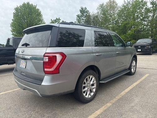 Iconic Silver Metallic 2020 Ford Expedition XLT