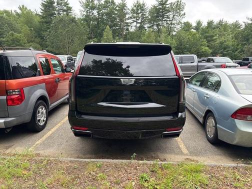 2024 Cadillac Escalade Sport