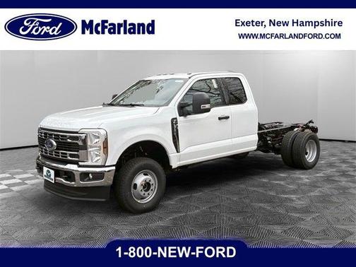 Oxford White 2026 Ford F-350 XLT