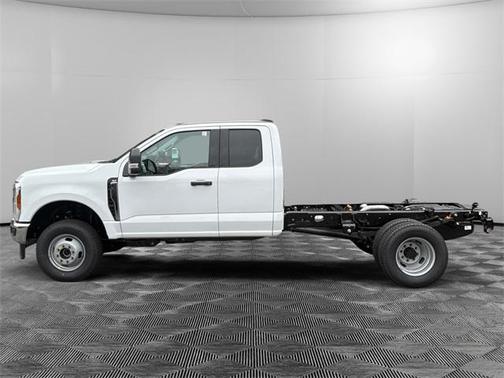 2026 Ford F-350 XLT