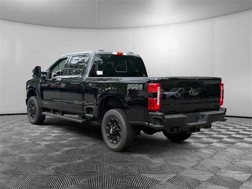 2025 Ford F-350 XLT
