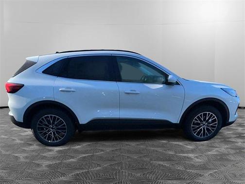2025 Ford Escape SE